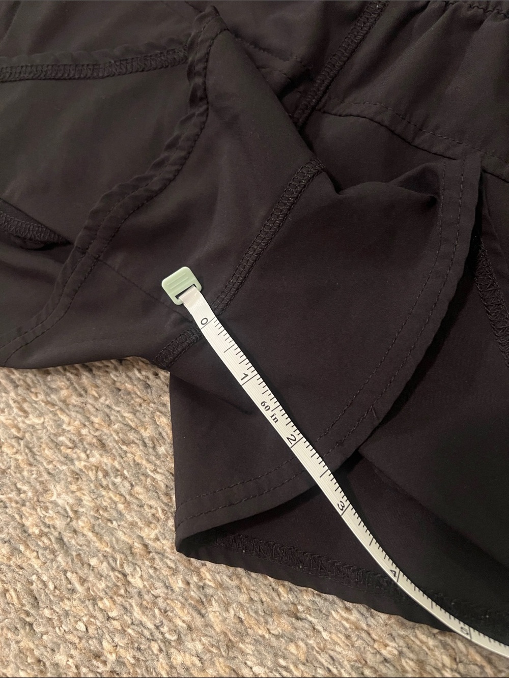 Vuori black shorts. Xs - Picture 8 of 8
